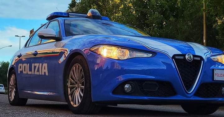 Gela, 65enne spacciava droga in casa: arrestato dalla Polizia