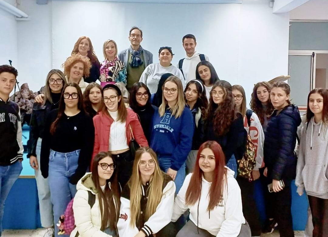 “Intelligenza emotiva”, gli studenti dell’Ipsia Galilei di Caltanissetta incontrano gli operatori di Casa Rosetta