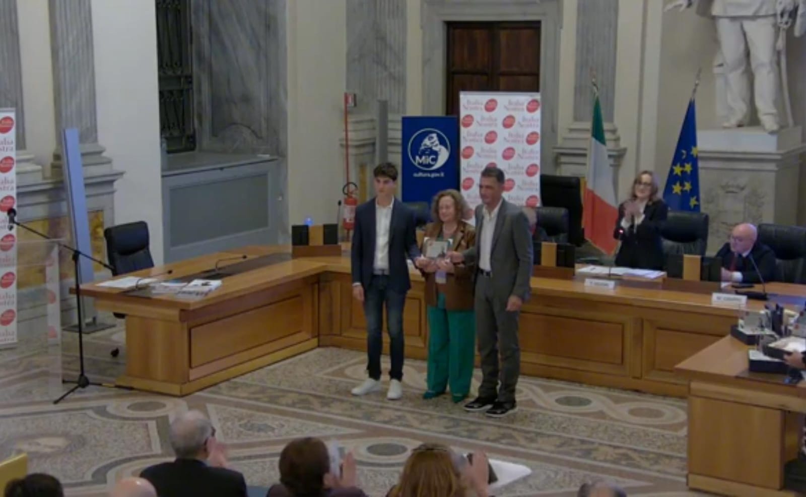 Daniele Misuraca e il figlio Davide oggi a Roma per ritirare Premio Nazionale Umberto Zanotti Bianco 2023 conferito al papà