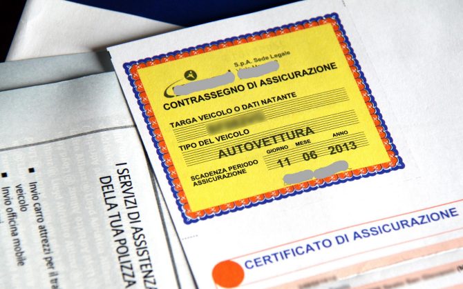 Tutelarsi dai possibili danni: un approfondimento sulla polizza auto