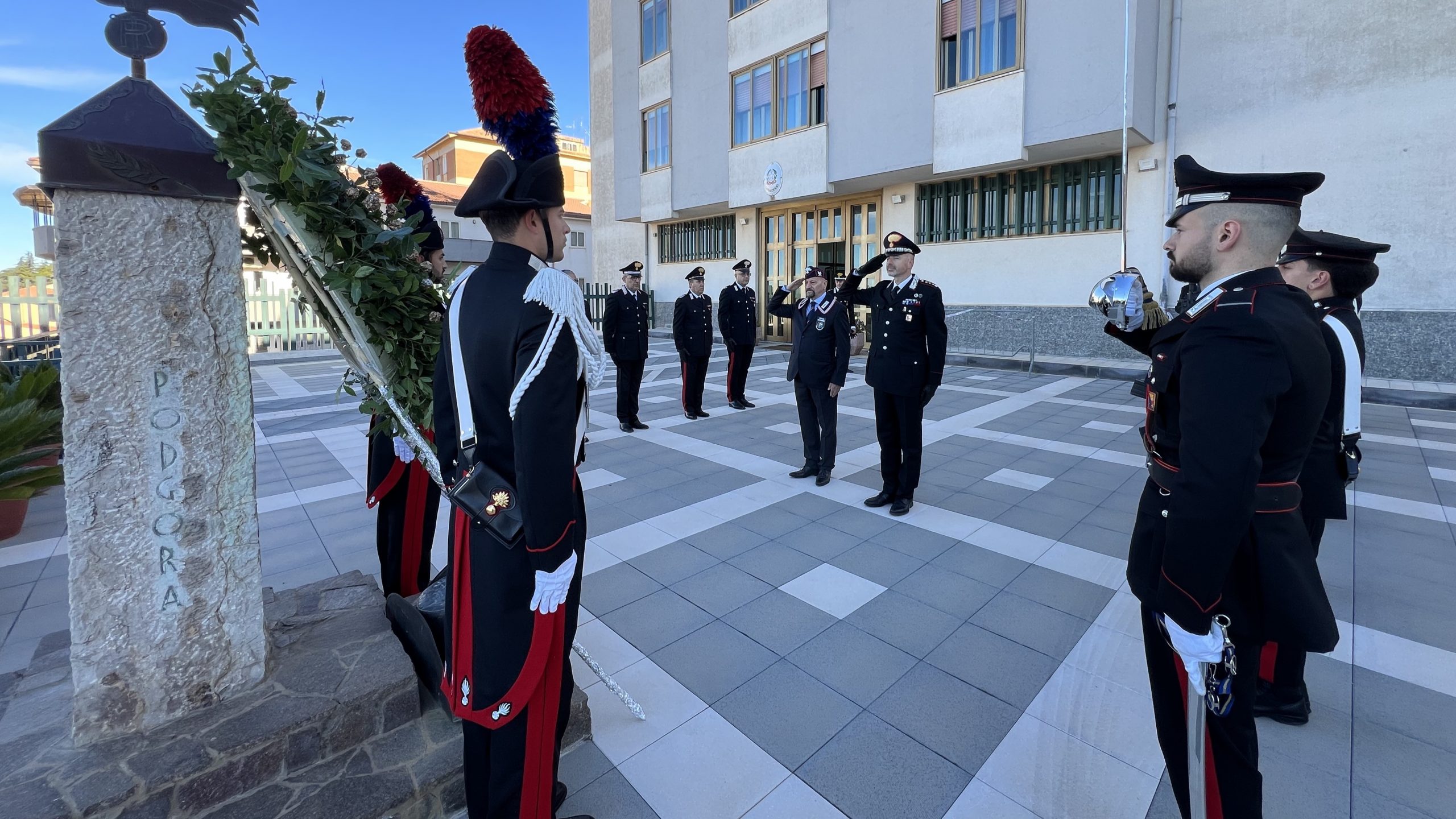 Enna, Carabinieri: una cerimonia per commemorare caduti e defunti