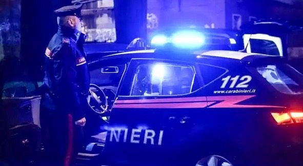 Nel Nisseno padre e figlio spacciavano droga all’interno del proprio locale: arrestati dai Carabinieri dopo condanna in via definitiva