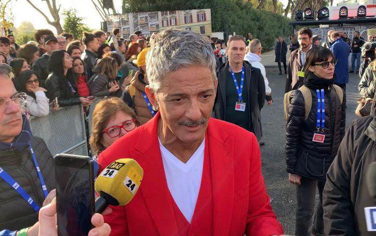 Fiorello: “Croce celtica? Qui alla Rai siamo ignoranti, per me è come Dragon Ball”