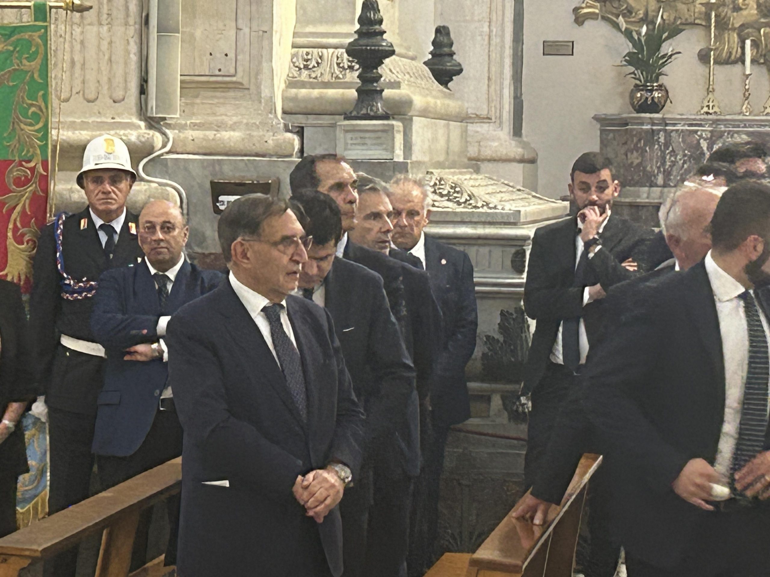 La Russa a funerali Nino Strano, “Sono qui come Ignazio. E’ stato uno degli amici più cari, sua gioia è indimenticabile'”