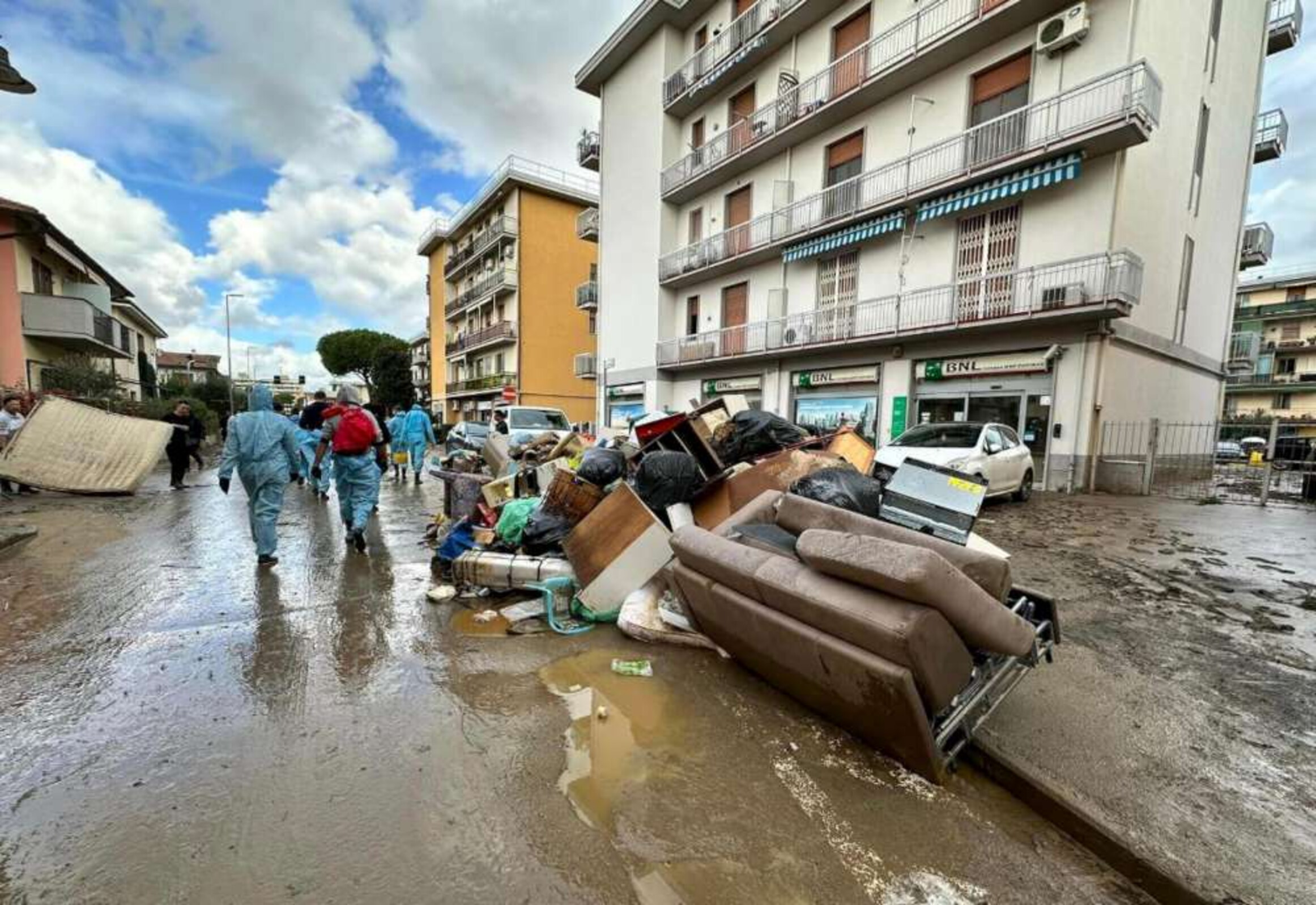 Maltempo, cosa fare o non fare durante un’alluvione: le regole salvavita della Protezione Civile