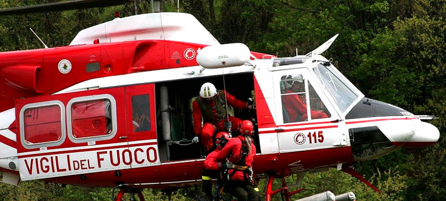 Cadavere di un 81enne recuperato dai Vigili del Fuoco in un dirupo