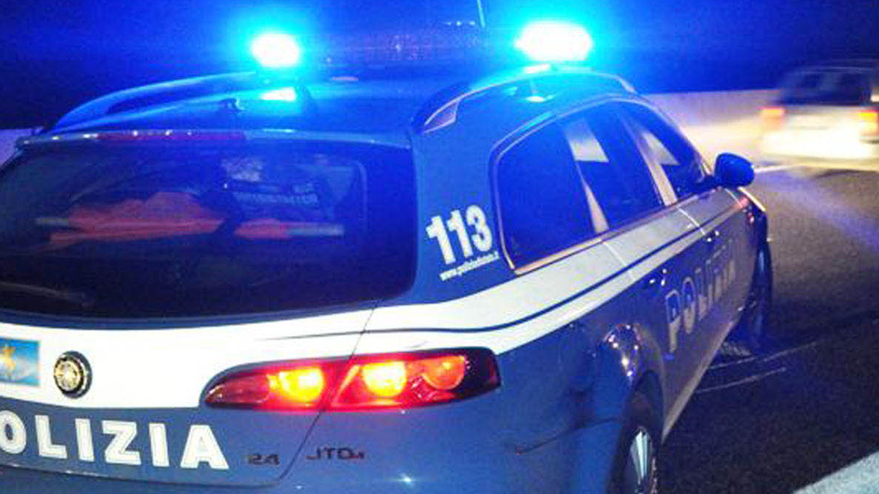 Droga. Minorenne arrestato dalla Polizia nell’Ennese per cessione e detenzione di stupefacenti al fine di spaccio