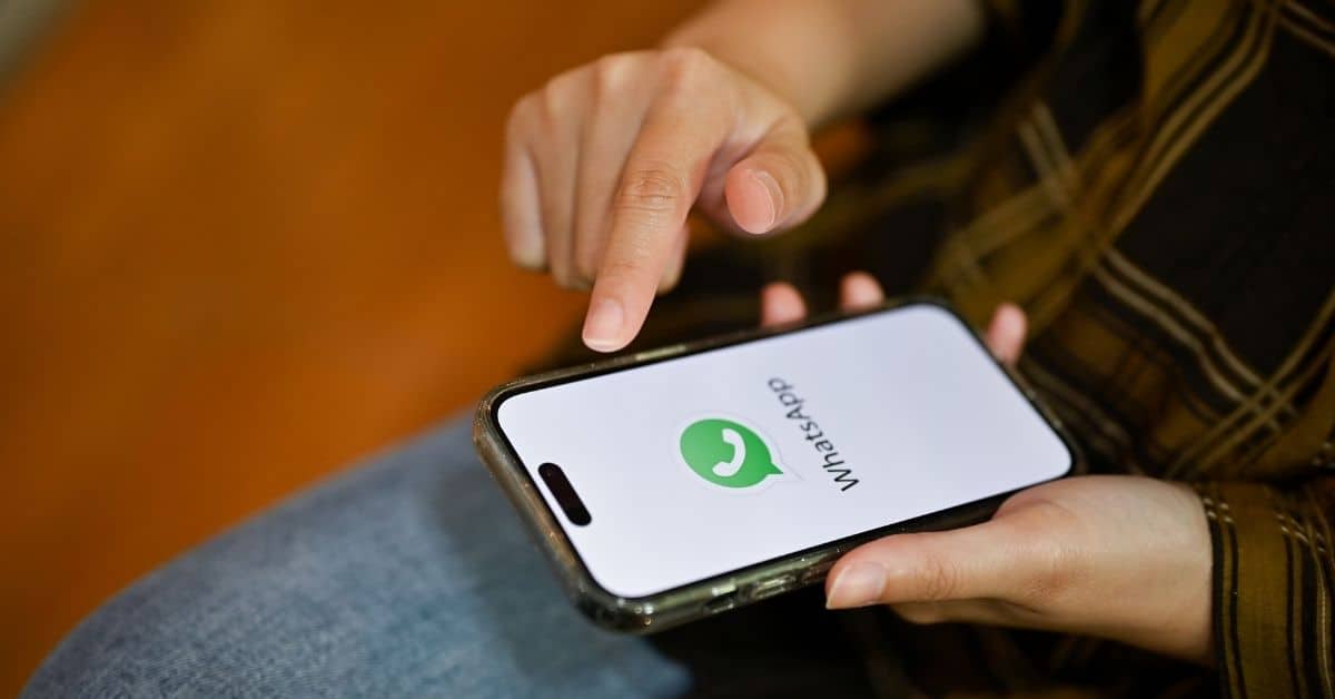Scrive messaggio di addio su Whatsapp e tenta suicidio, salvato dai Carabinieri
