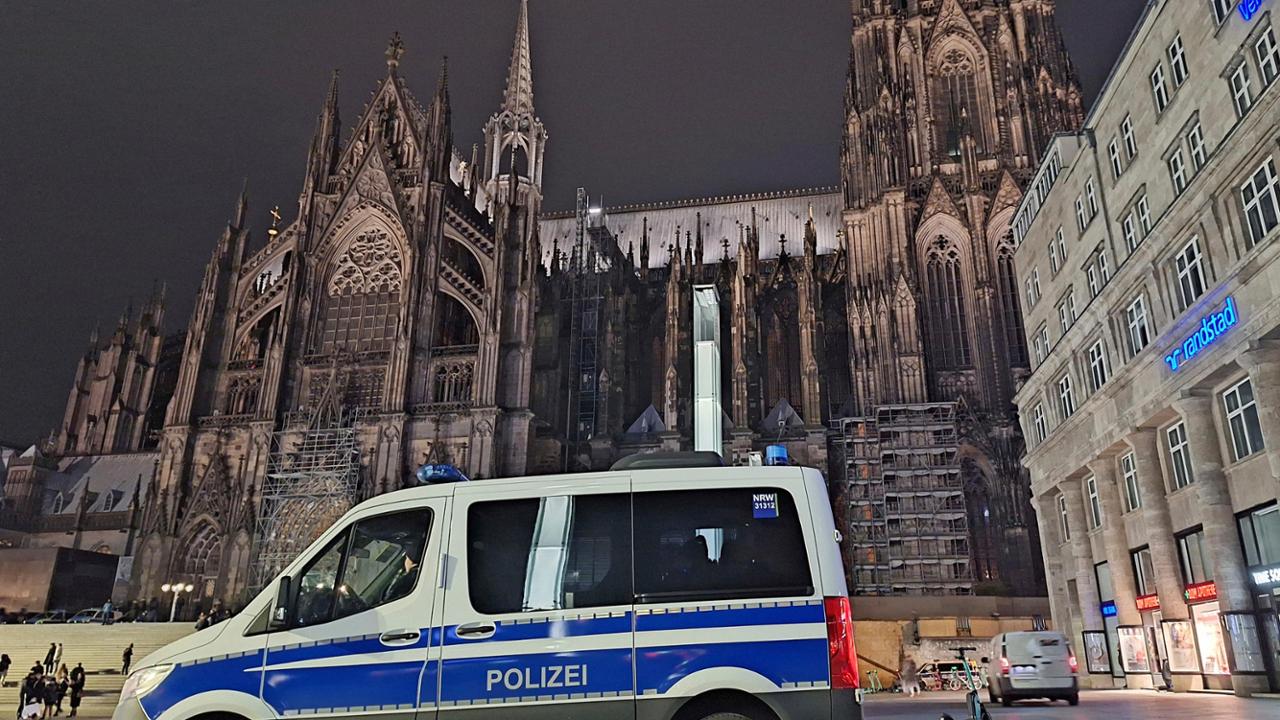 Sventato attentato terroristico in Cattedrale a Colonia: tre arresti