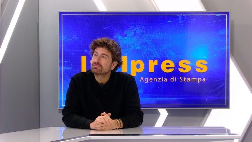 Siani torna con la commedia “Succede anche nelle migliori famiglie”