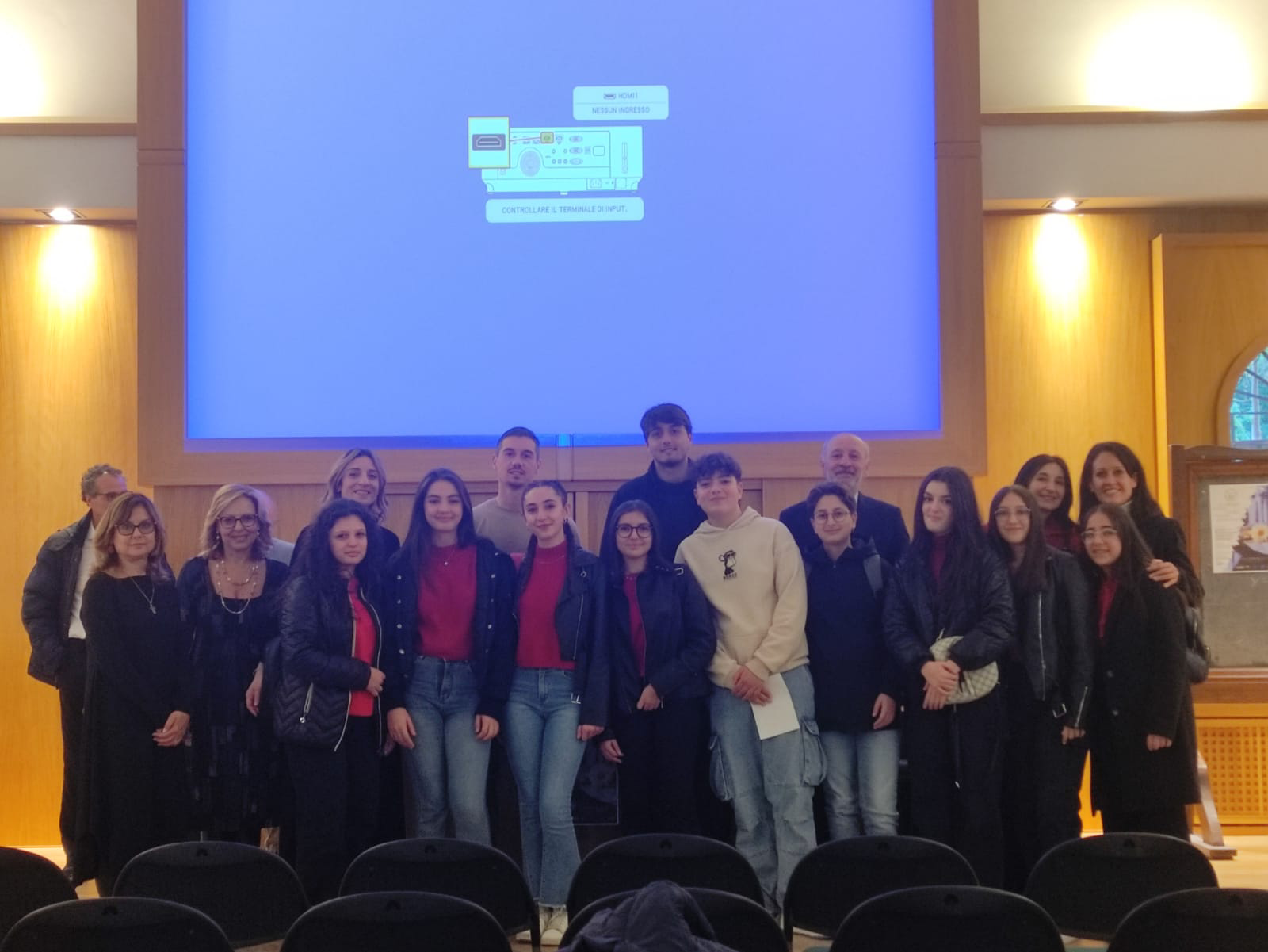 Mussomeli, premiati alunni dell’ I.I.S. “Virgilio” concorso regionale “Lo diremo in tutte le lingue. Neanche con un fiore”