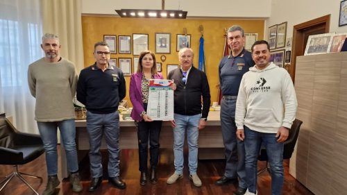 Caltanissetta. Il Presidente dell’AVIS Gaetano Giammusso in visita al Questore Pinuccia Albertina Agnello.
