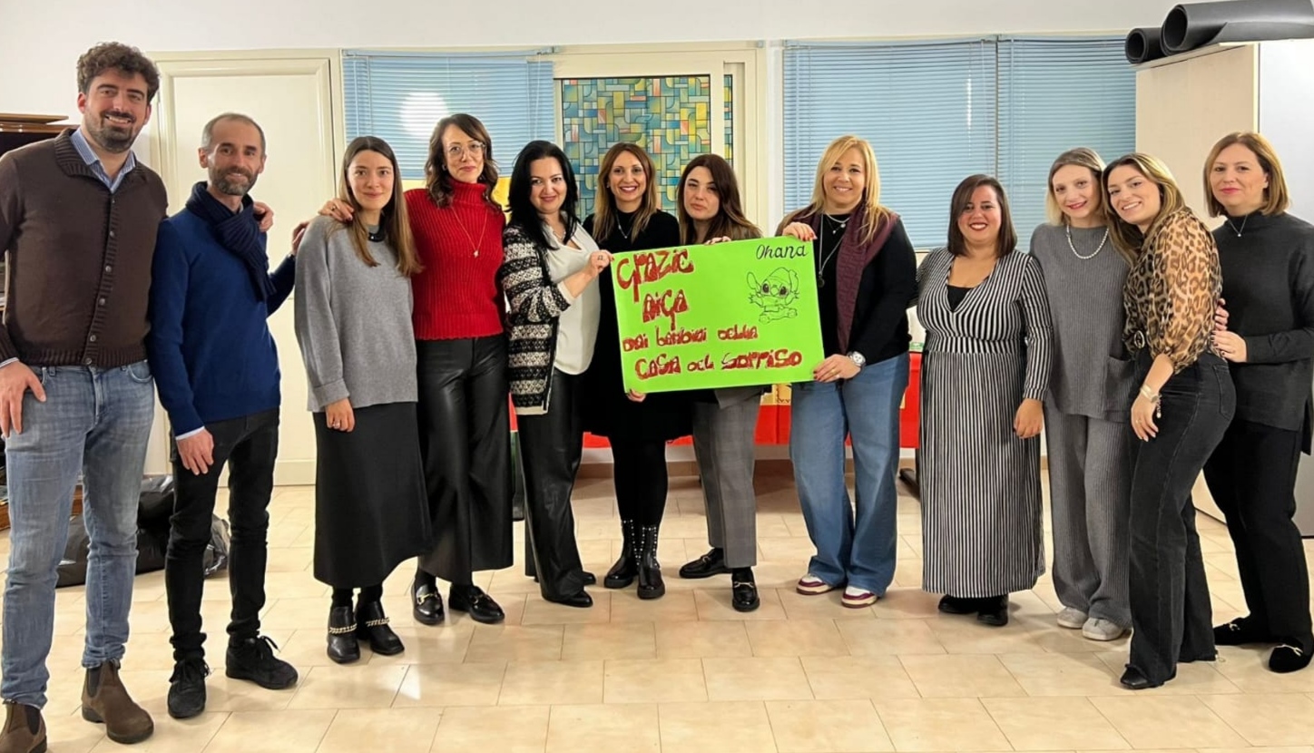 Solidarietà. L’iniziativa dei giovani avvocati nisseni: “la merenda di Natale” ai bambini  della “Casa del Sorriso “