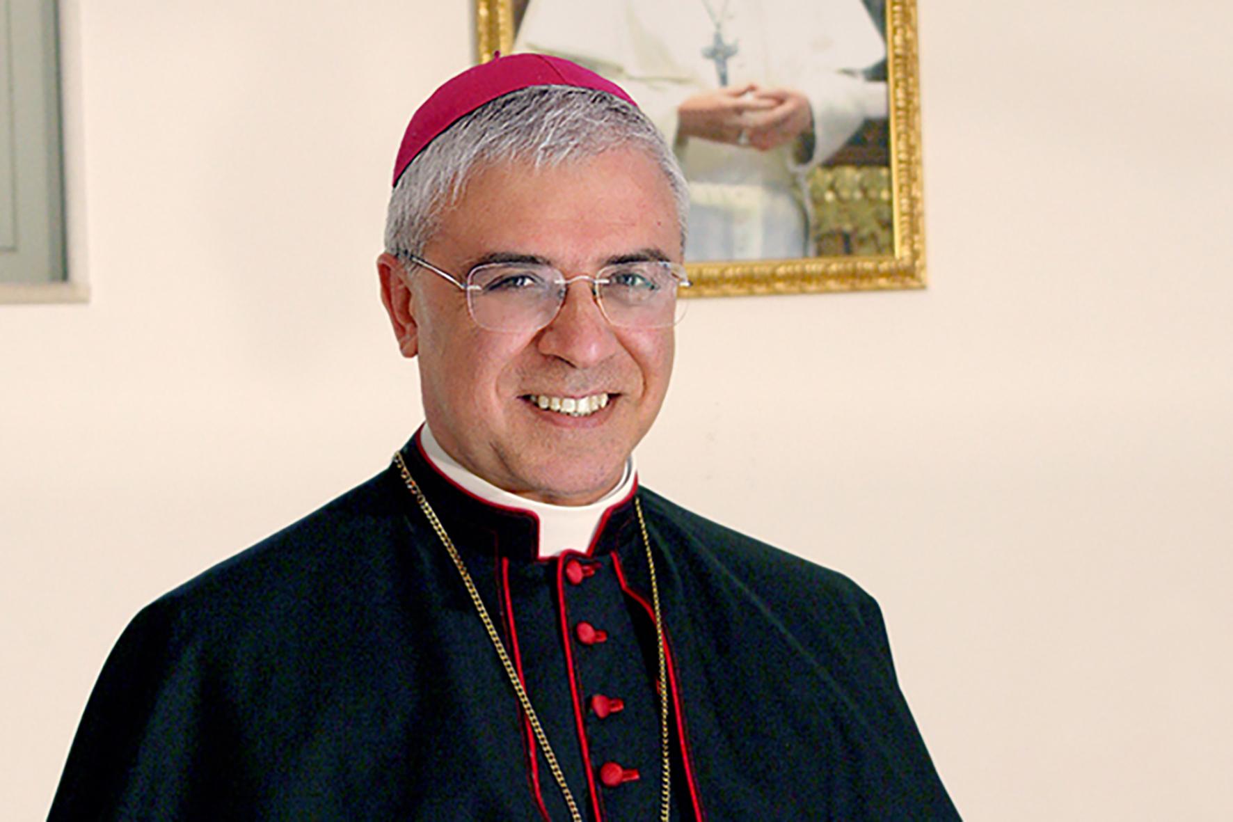 L’Arcivescovo di Catania: “No a magliette con volto defunti, ma messe”