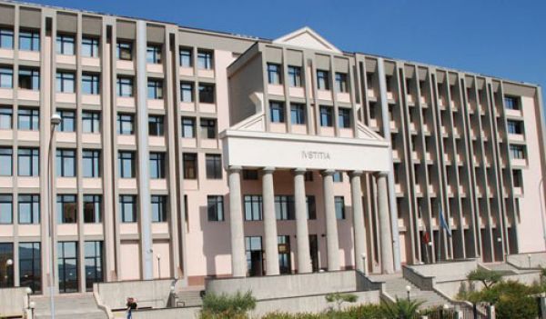 Stalking, richiesti 4 anni di reclusione a ex direttore biblioteca Agrigento ed ex soprintendente di Caltanissetta