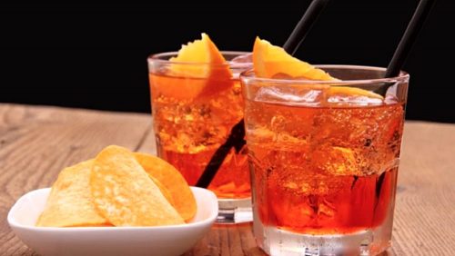 Caltanissetta. Il 21 dicembre a Palazzo Moncada c’è “L’Aperitivo Natalizio Mediterraneo”