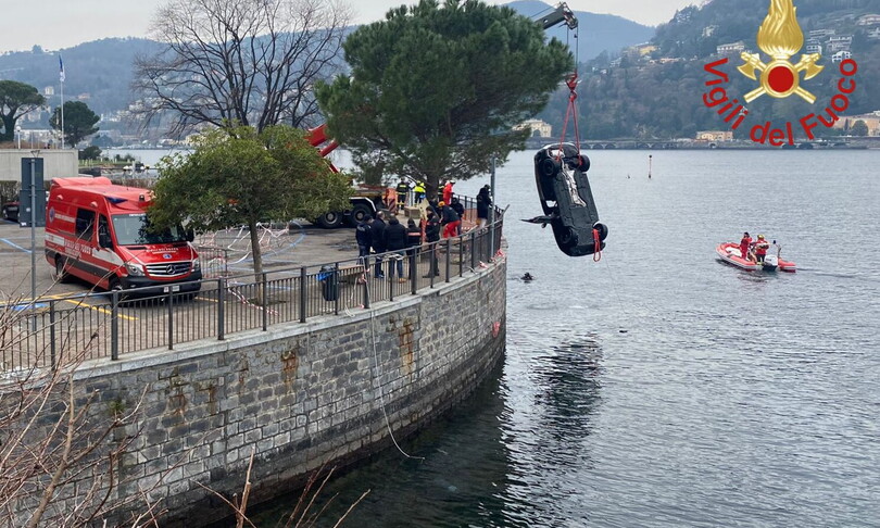 Morti nel lago di Como, Morgan e Tiziana fuori dall’auto ma troppo tardi