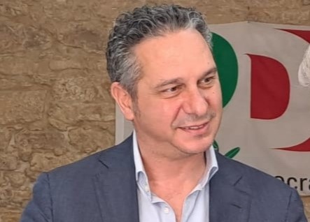 Il presidente provinciale del PD Massimo Arena smentisce Di Paola: “A Caltanissetta nessuna alleanza con il M5S”