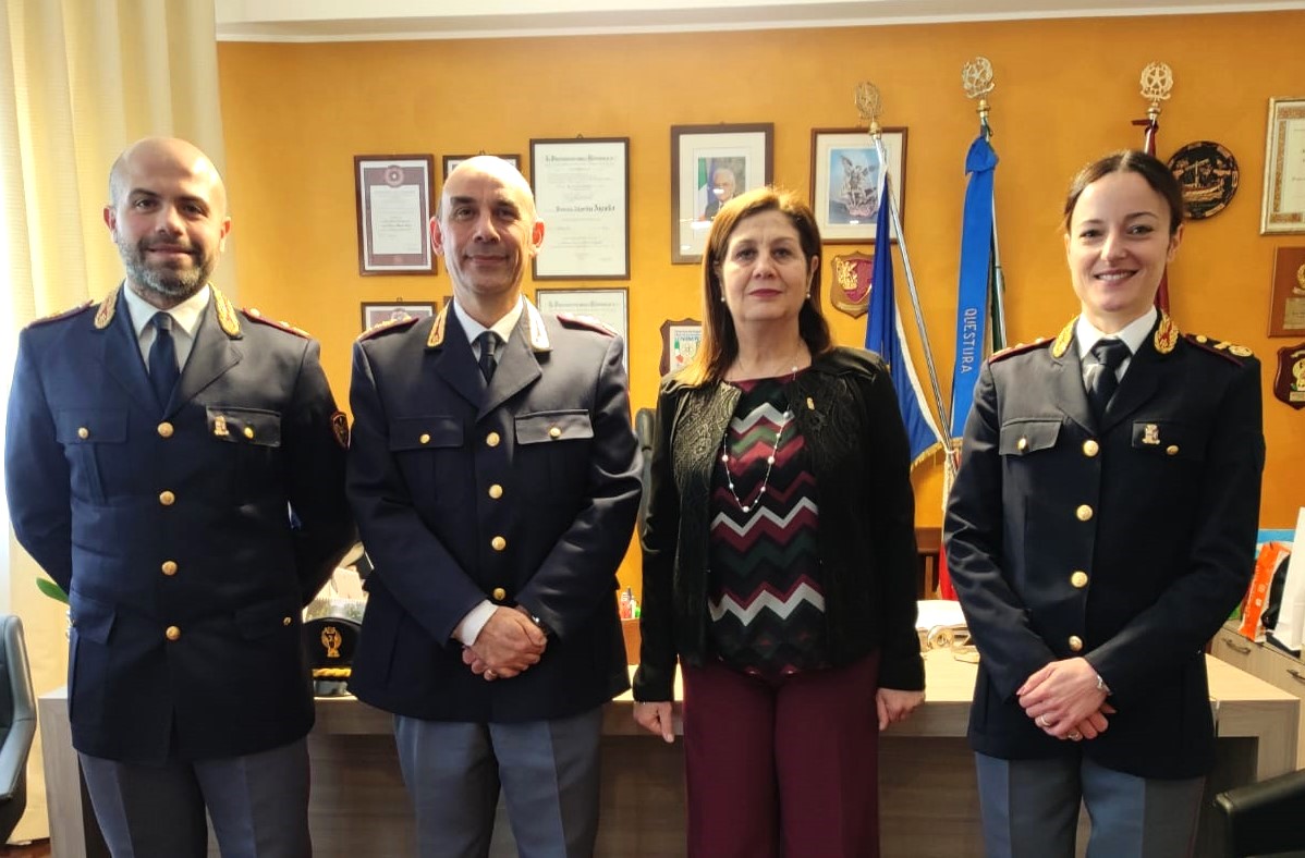 Caltanissetta. Incontro tra il Questore Pinuccia Albertina Agnello e il Dirigente del Reparto mobile di Catania