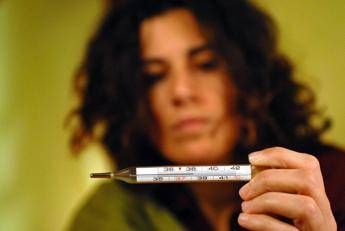 Influenza, in 7 giorni ancora calo infezioni respiratorie a 803mila