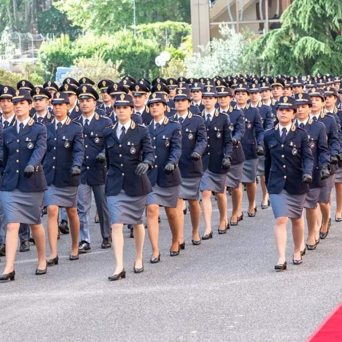 Polizia: bando di concorso per 196 commissari. Come presentare la domanda
