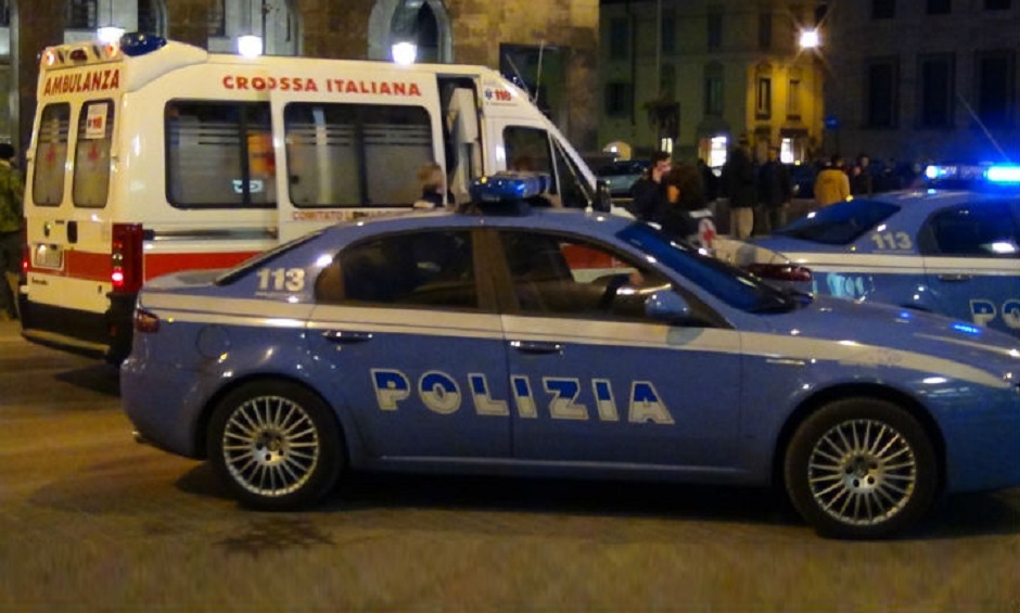 Gemelli accoltellano compagno della madre: arrestati a Catania dalla Polizia