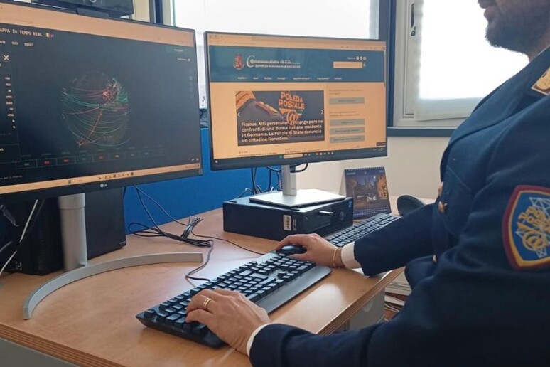 Nuova truffa. La Polizia Postale mette in guardia da gruppi di messaggistica che offrono denaro in cambio di lavoro online