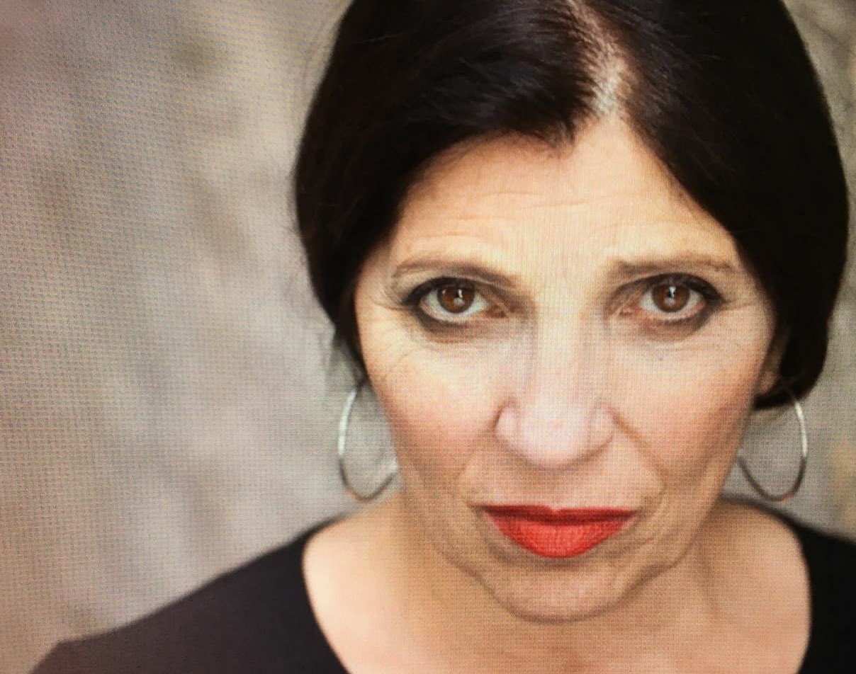 Caltanissetta. Il 23 febbraio “Fra le Vare in preghiera”: Lucia Sardo racconta la Passione