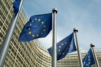 Unione Europea:concorso per 1490 funzionari Ad5, stipendio da 5500 euro/mese