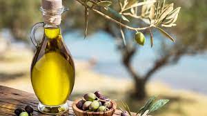 Salute e benessere. Olio Evo nella Dieta Mediterranea: proprietà e benefici per la salute