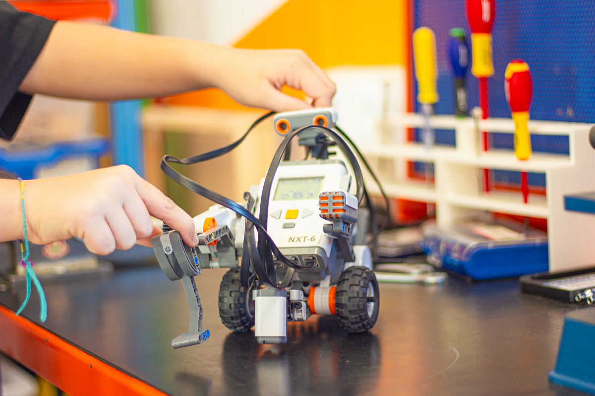 A Palermo primo campionato nazionale di robotica per ragazzi e ragazze
