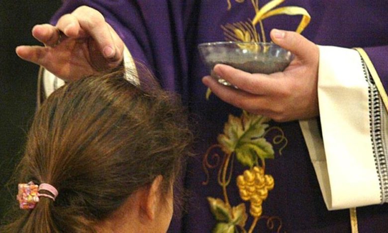 Cenere sulla fronte, bambini del catechismo ustionati: è accaduto in una parrocchia siciliana