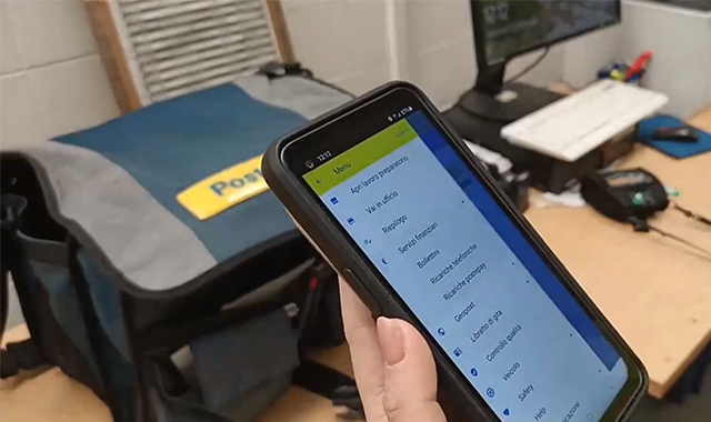 Poste Italiane. Servizi e consegne più tecnologici con i nuovi dispositivi palmari in dotazione ai portalettere