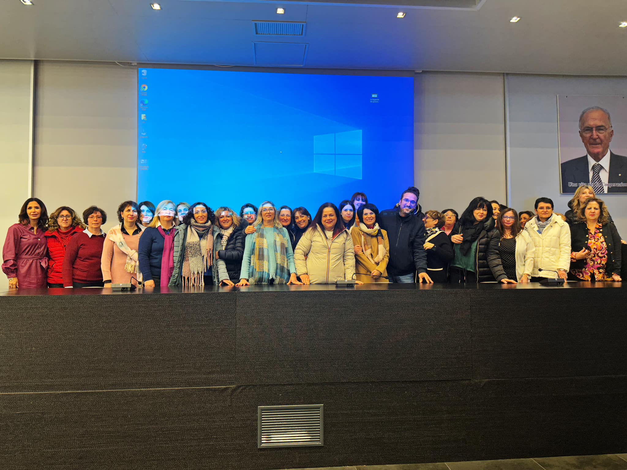 San Cataldo. Proiettato agli alunni del 2° Circolo il film “La Leggenda del Granchio d’Oro” di Michele Falzone: il ricavato in beneficenza