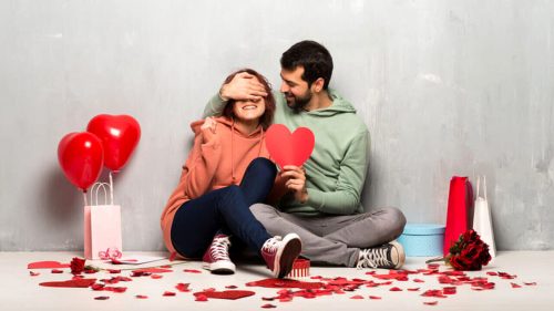 Poste Italiane, a San Valentino negli uffici postali della provincia di Caltanissetta cartoline per gli innamorati