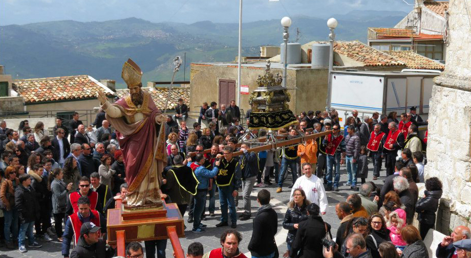 Sutera. La prima domenica di maggio i suteresi che lo vorranno potranno partecipare alla festa di San Paolino a Dillingen