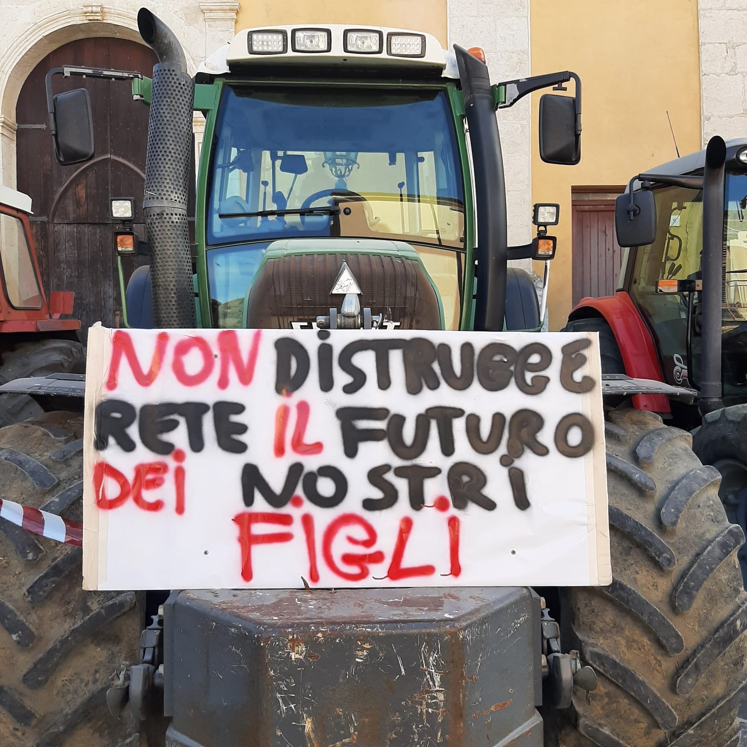 Villalba e Marianopoli hanno messo a disposizione dei cittadini un autobus per la manifestazione del 20 marzo a Palermo