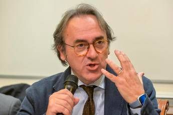 Bonelli: “Meloni ingannatrice seriale, le sue bugie un insulto a italiani in difficoltà”