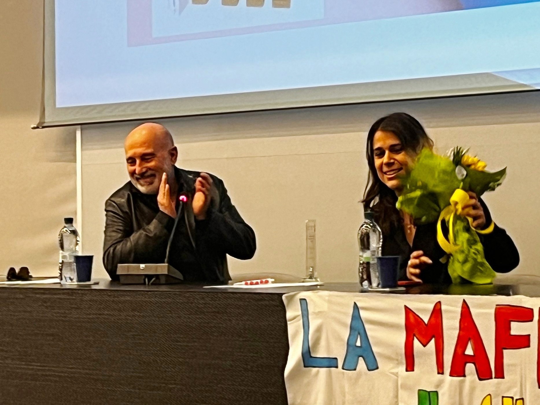 San Cataldo. Gli alunni della “Carducci-Balsamo” celebrano la Giornata della Memoria e dell’Impegno in ricordo delle vittime innocenti delle mafie