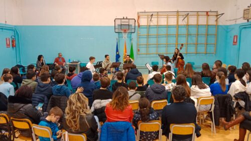 Milena. Gli alunni del Comprensivo incontrano il Conservatorio: concerto per gli studenti dei percorsi ad indirizzo musicale