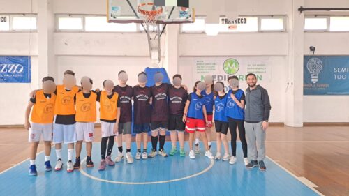 Caltanissetta. Due secondi posti per gli alunni del “Martin Luther King”  nelle competizioni sportive scolastiche di Basket