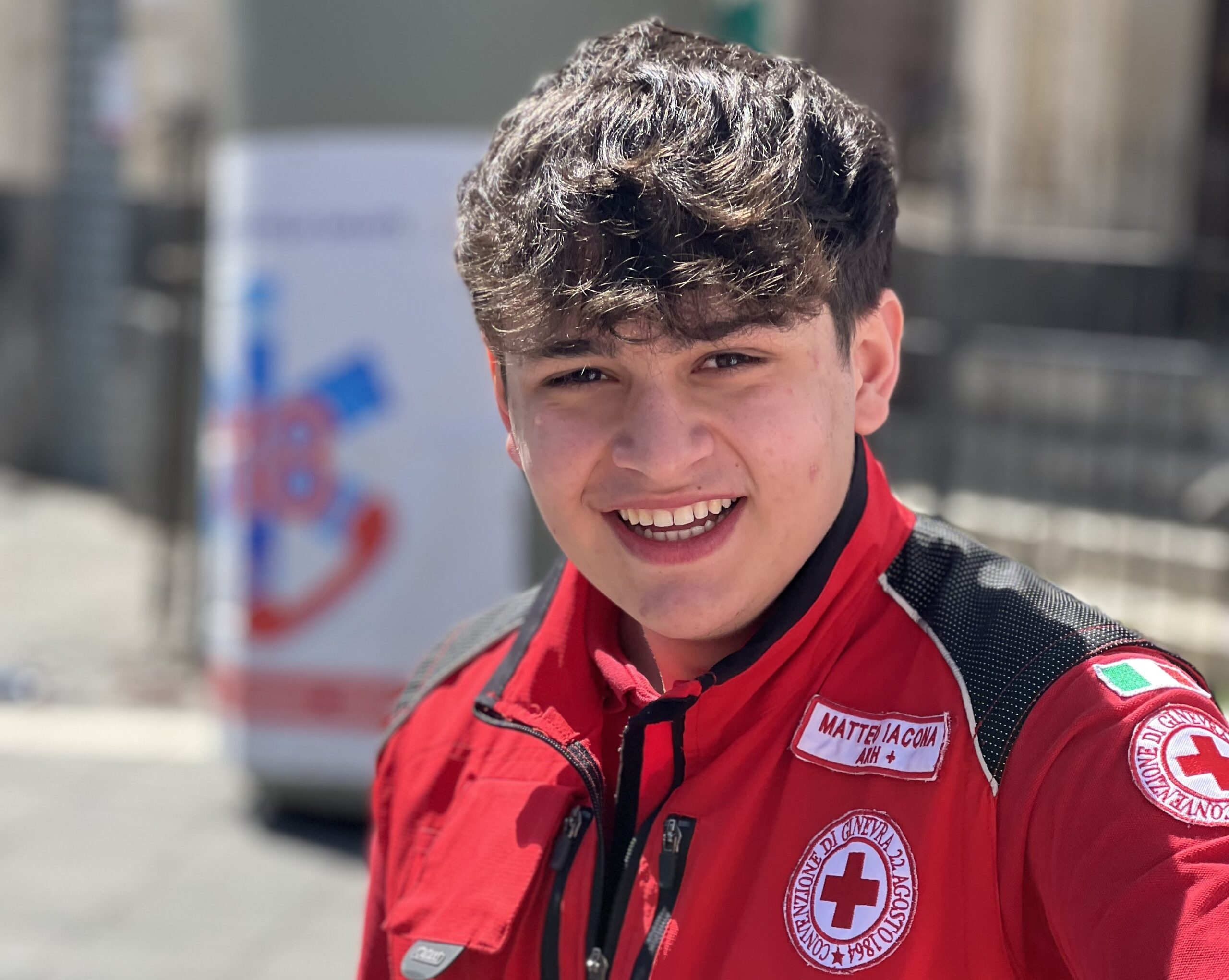 Raccolta di uova di pasqua da consegnare ai bambini delle fasce deboli della Città – Iniziativa solidale dei Giovani CRI di Caltanissetta