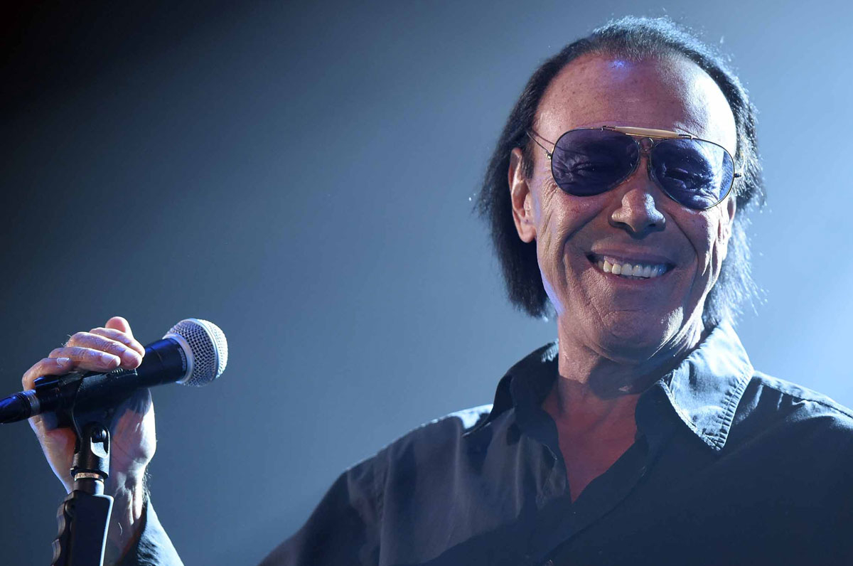‘Notte prima degli esami’ di Venditti compie 40 anni: È un miracolo. Tour, tappe anche a Catania e Palermo