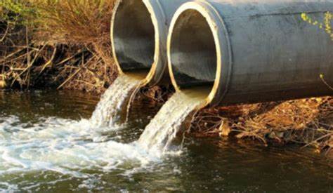 Nel nisseno, liquami fognari in un canale: scattano denunce e maximulta da oltre 42mila euro