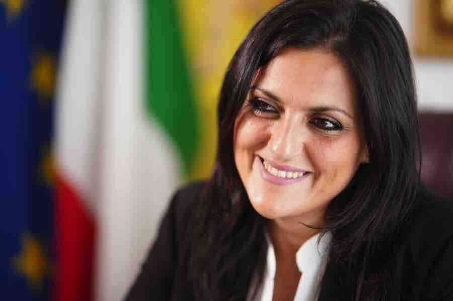 Defibrillatori negli impianti sportivi, Marano (M5s): “Pubblicato decreto per il contributo a fondo perduto”