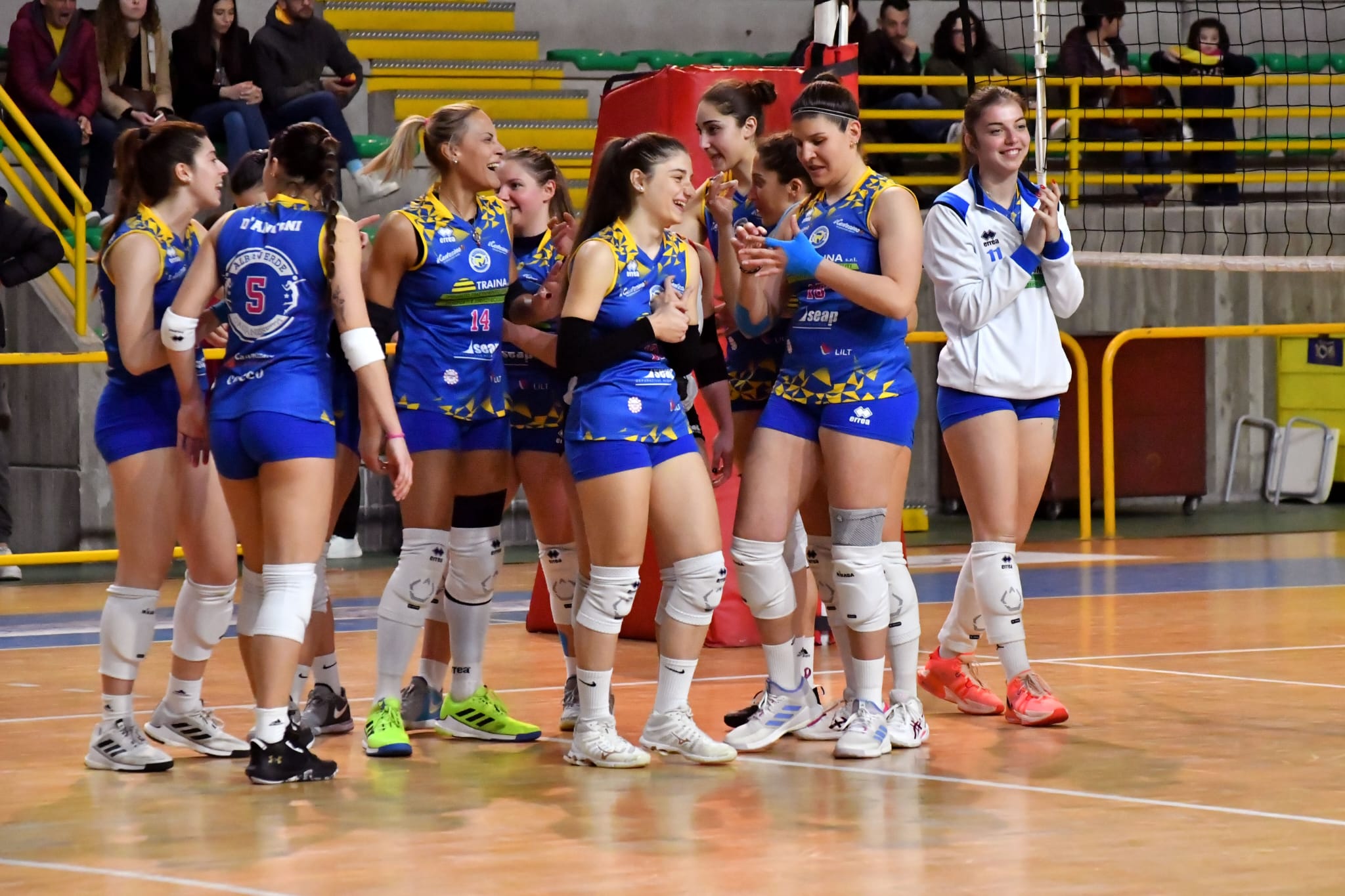 Pallavolo femminile B2. La Traina vince ancora: battuto 3-0 il Volley Valley Catania al “Pala Cannizzaro”