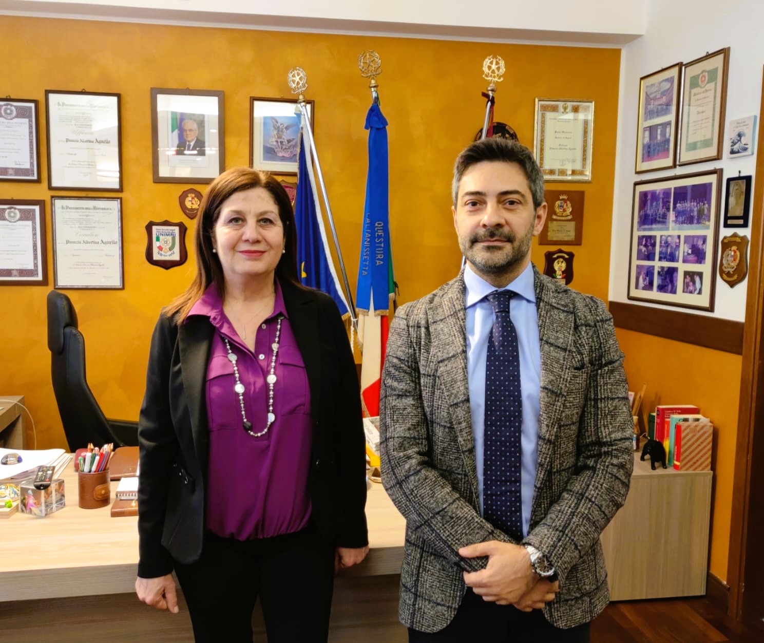 Caltanissetta, il Questore ha dato il benvenuto al nuovo dirigente della Squadra Mobile, Vice Questore dr Rosario Scalisi