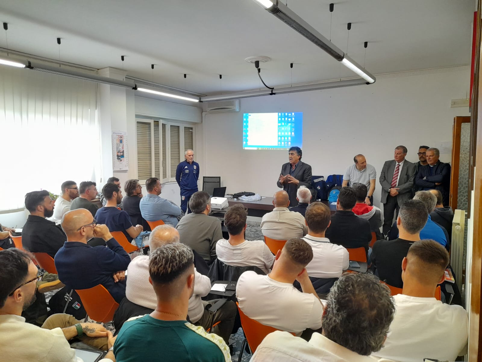 Iniziato nella sede provinciale della Figc a Caltanissetta corso regionale di allenatore per portieri