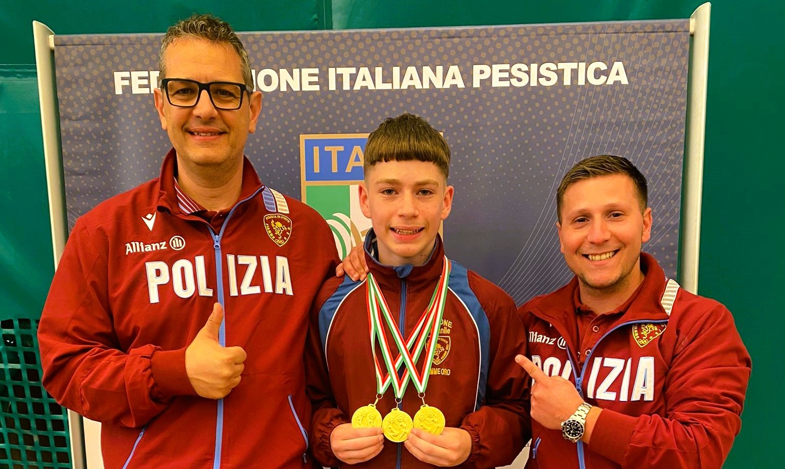 Mattia Riggi campione italiano Under 15 di pesistica: la sezione nissena giovanile delle Fiamme Oro in festa