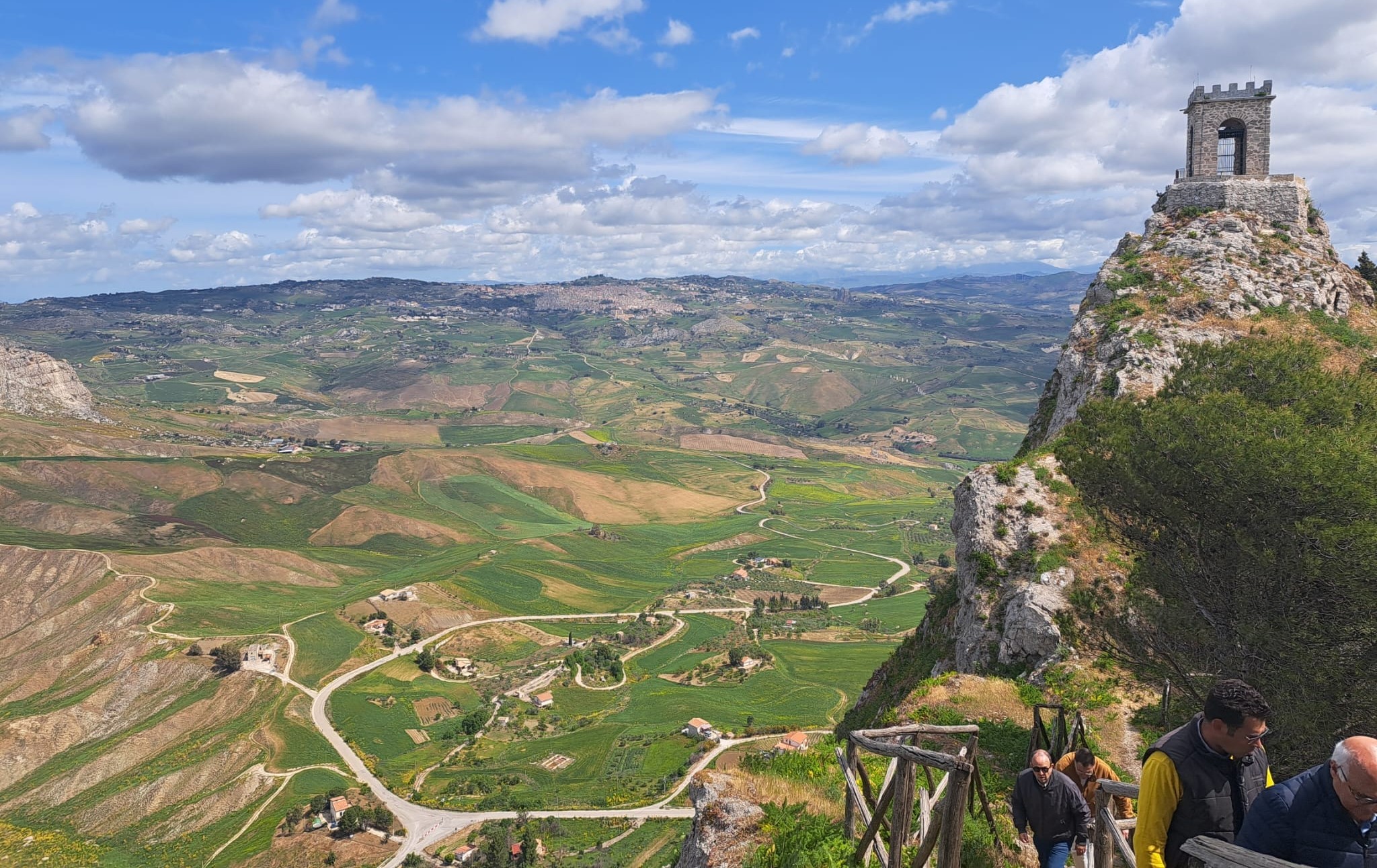 Sutera. Il 24 aprile le bellezze  e tutto il fascino del borgo suterese a Rai 3 su Geo